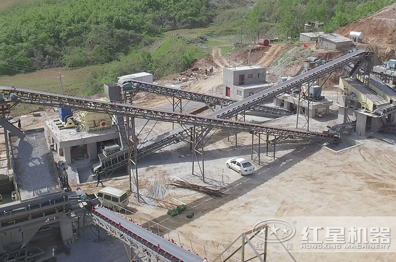 反擊破制砂現(xiàn)場